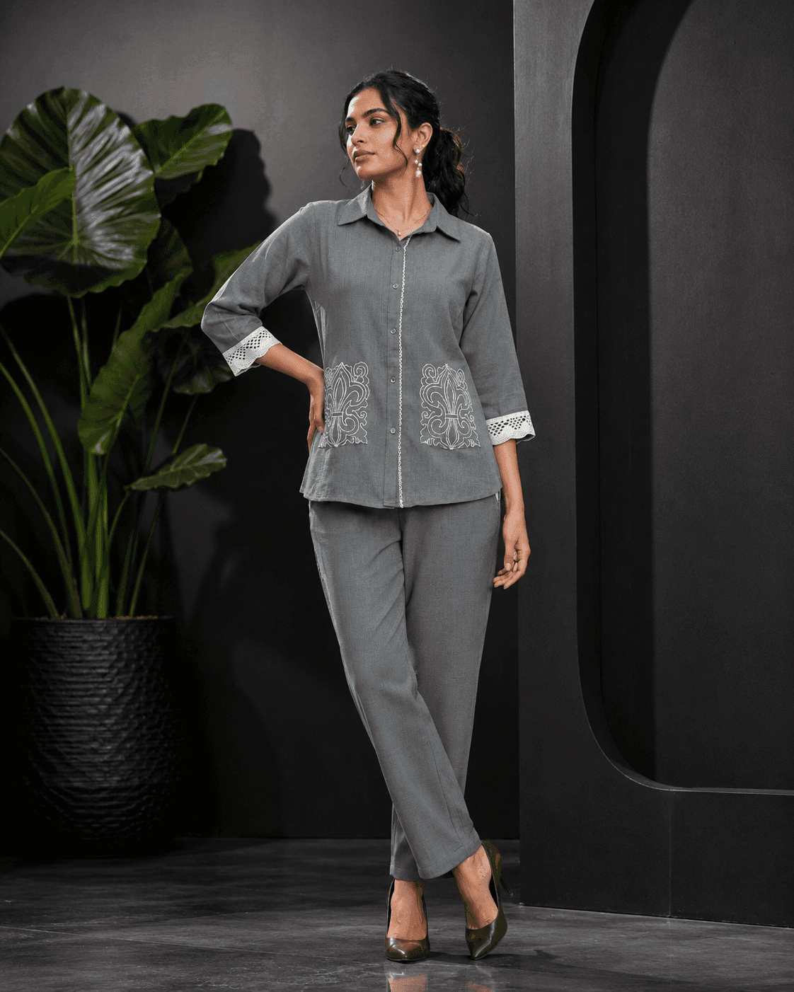 MOOH GREY view 4